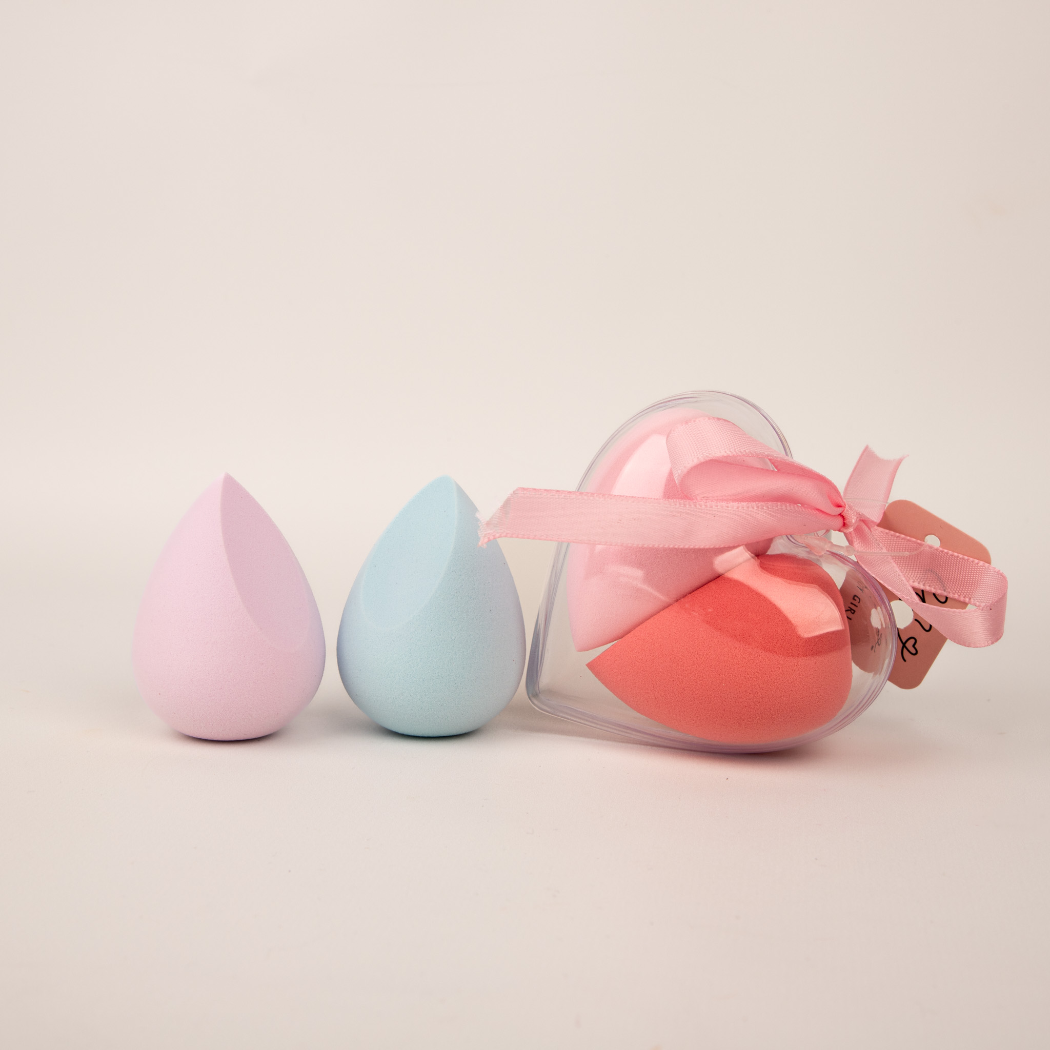 ESPONJAS BLENDER CON ESTUCHE CORAZÓN