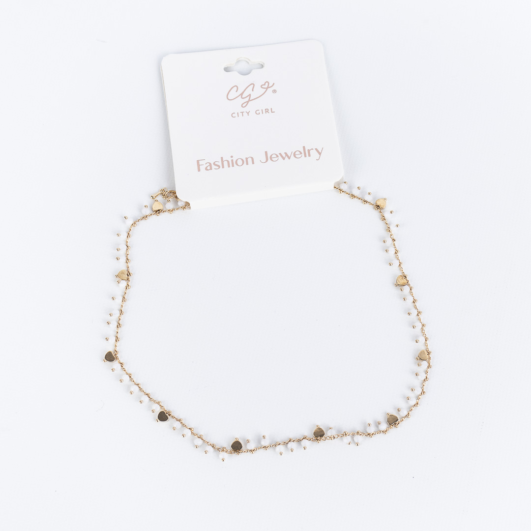 COLLAR CON ACCESORIOS