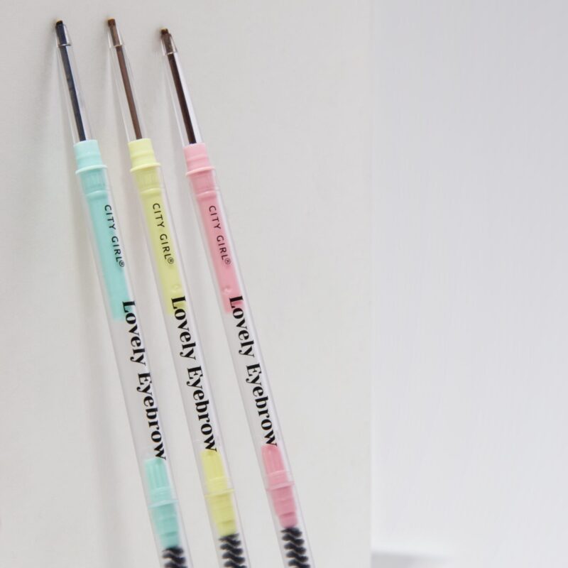 DELINEADOR RETRACTIL PARA CEJAS