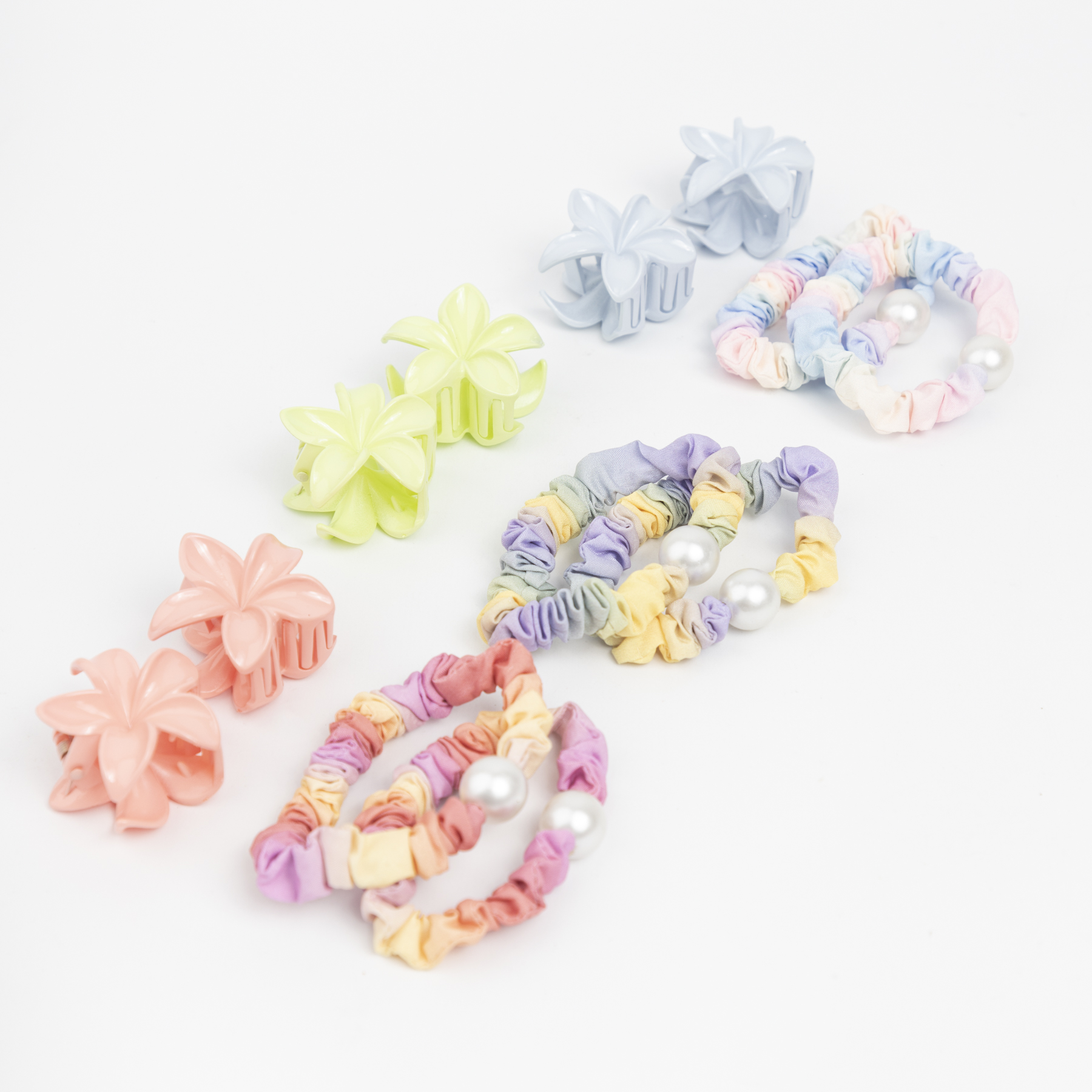 KIT HEBILLAS DE FLOR + GOMITAS DE COLOR CON PERLA