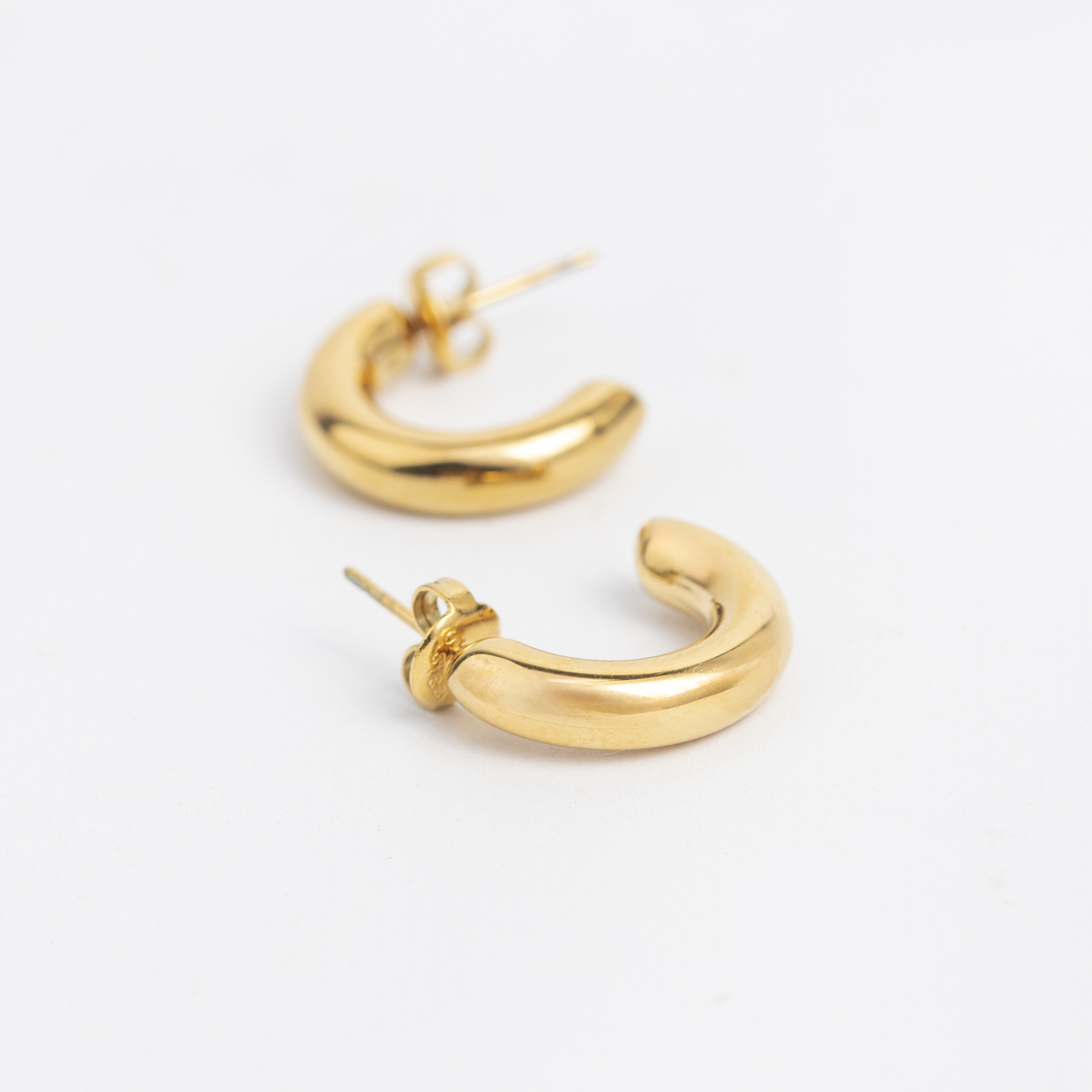 AROS BAÑADOS EN ORO